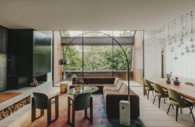 Holzrausch Extends a Wilhelminian-Era Frankfurt Penthouse